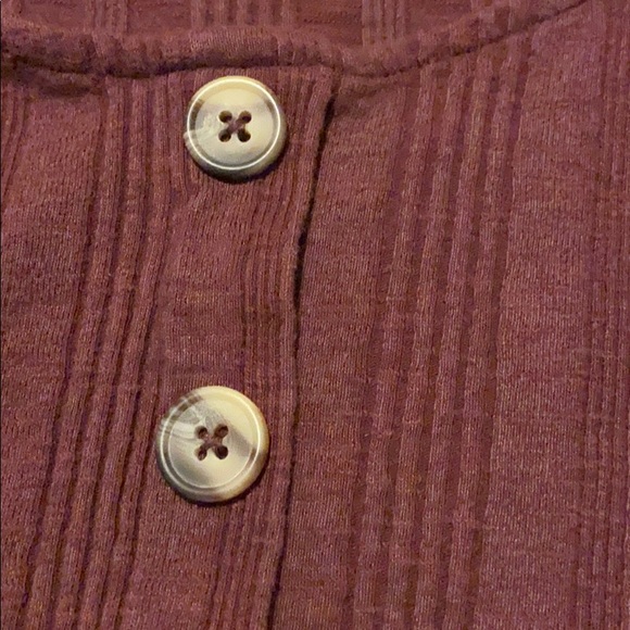 Aero crop top - Picture 2 of 3